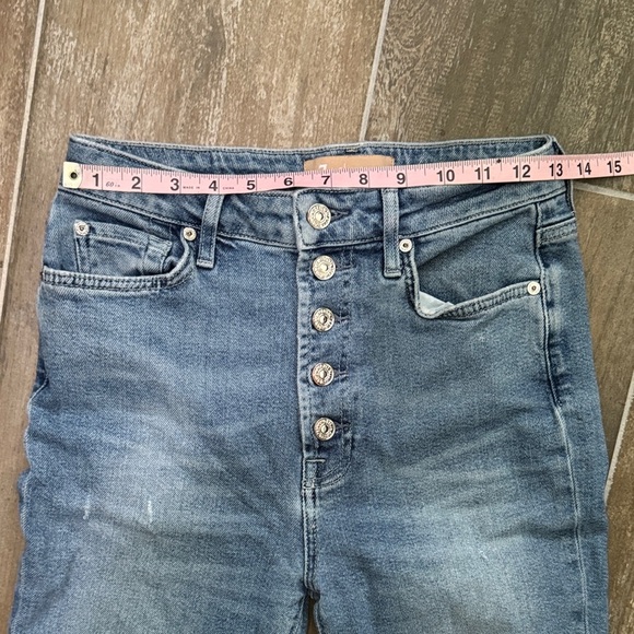 7 For All Mankind Luxe Vintage Ultra High Rise slim kick Button-Fly Jeans - Picture 5 of 10